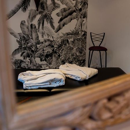 Suite And Spa 21 Dijon Eksteriør bilde