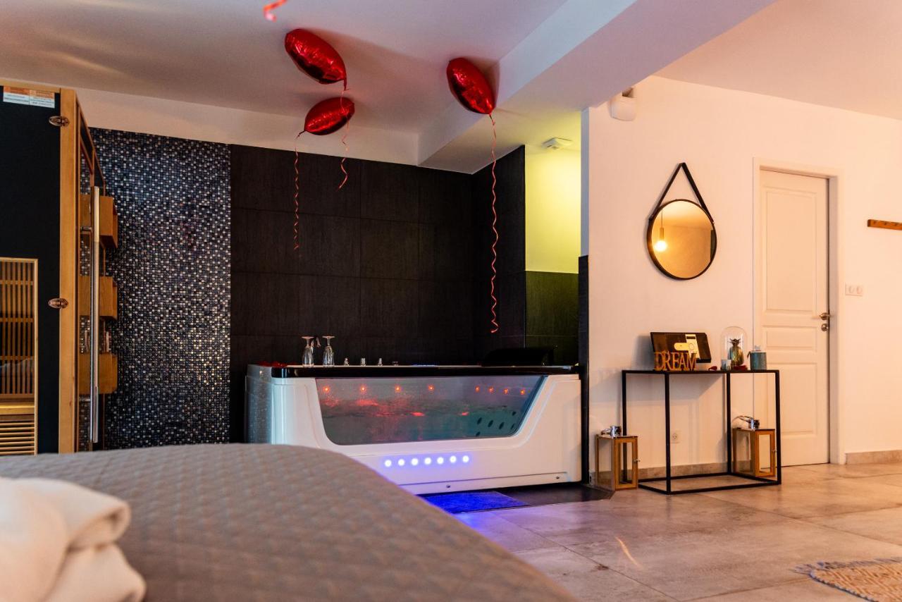 Suite And Spa 21 Dijon Eksteriør bilde