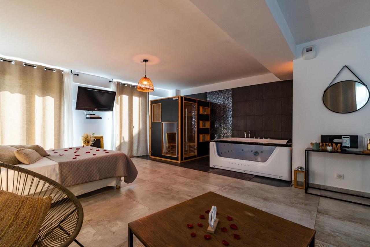 Suite And Spa 21 Dijon Eksteriør bilde