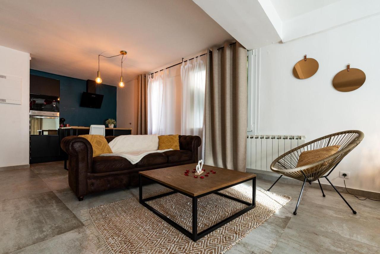 Suite And Spa 21 Dijon Eksteriør bilde