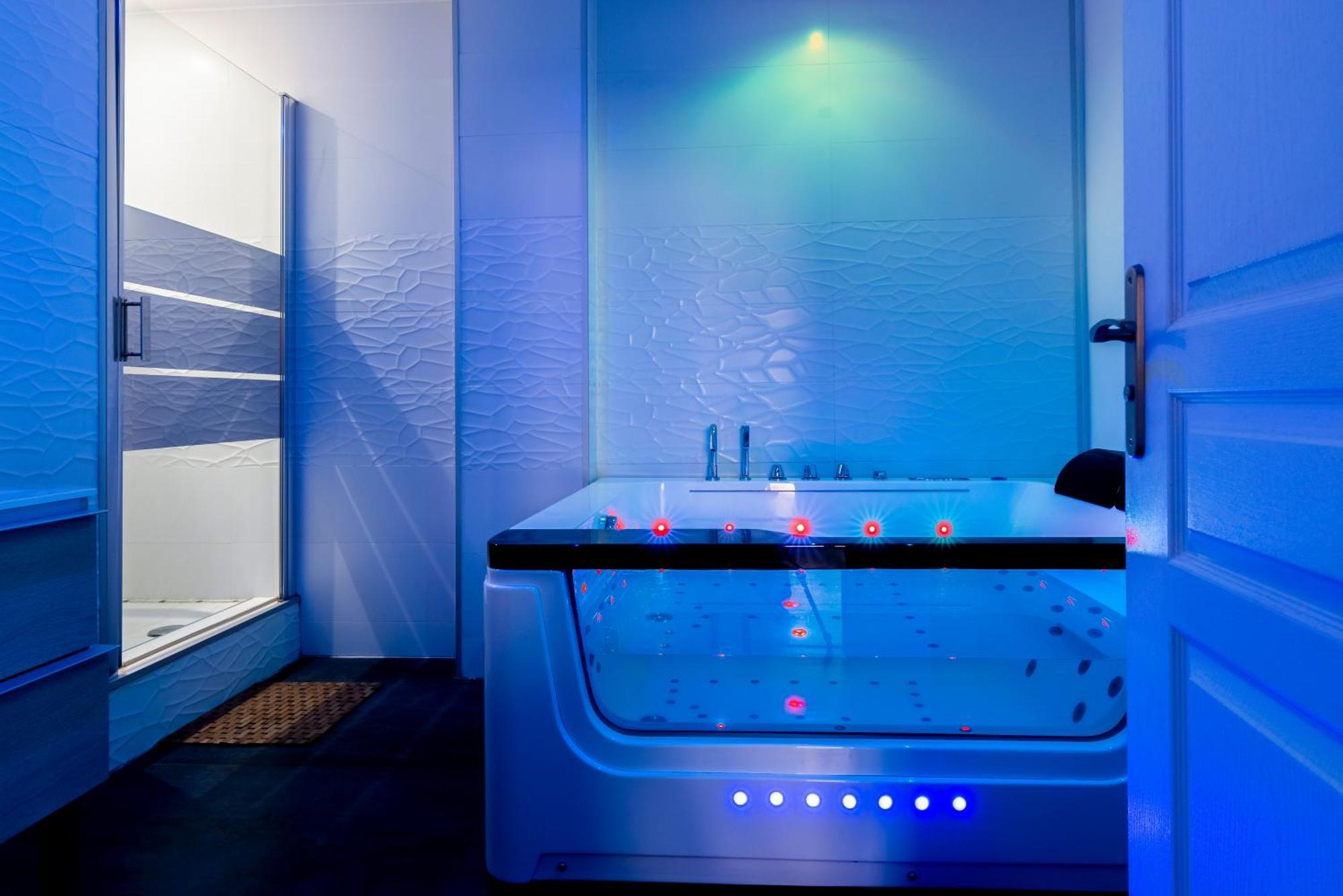 Suite And Spa 21 Dijon Eksteriør bilde