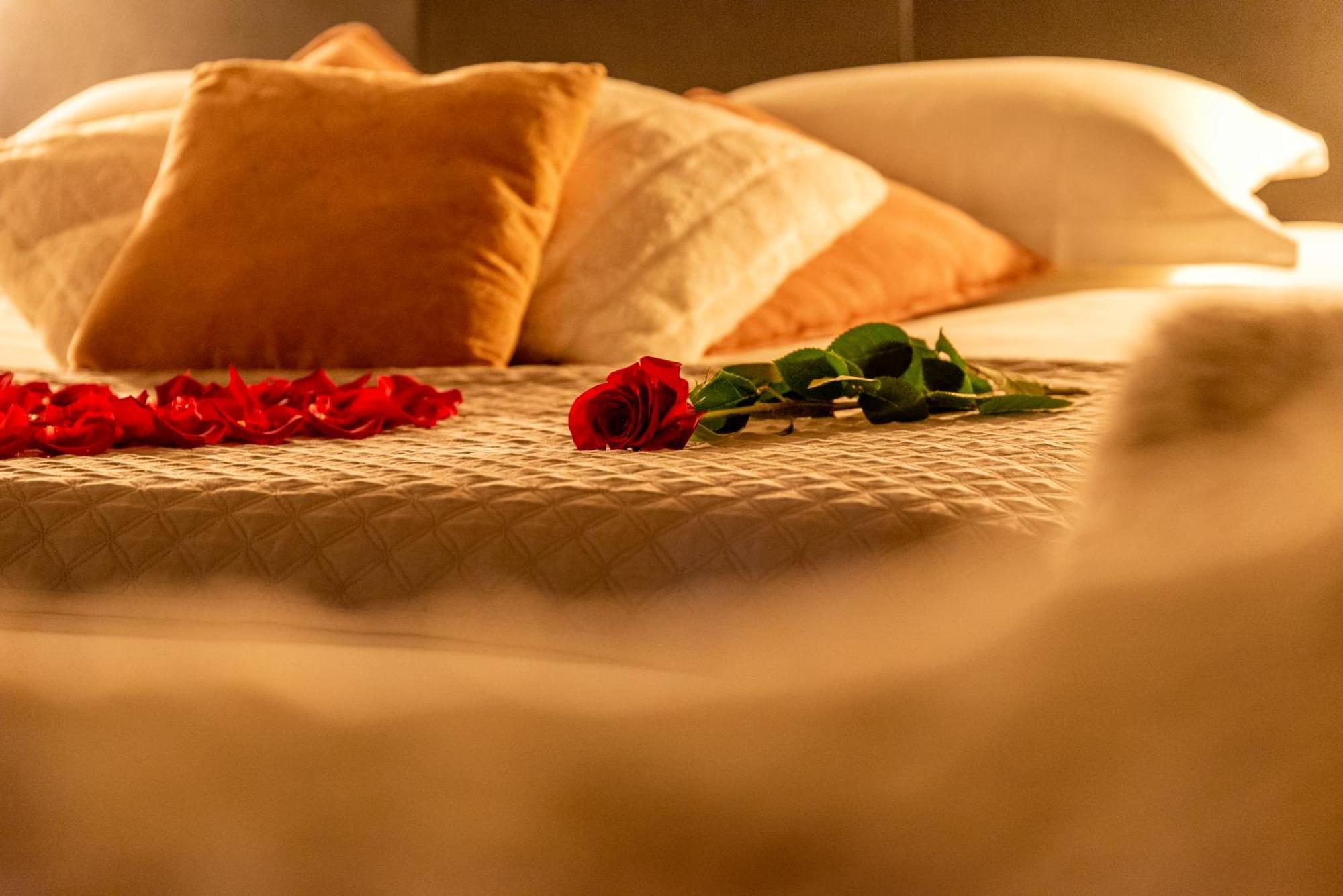 Suite And Spa 21 Dijon Eksteriør bilde