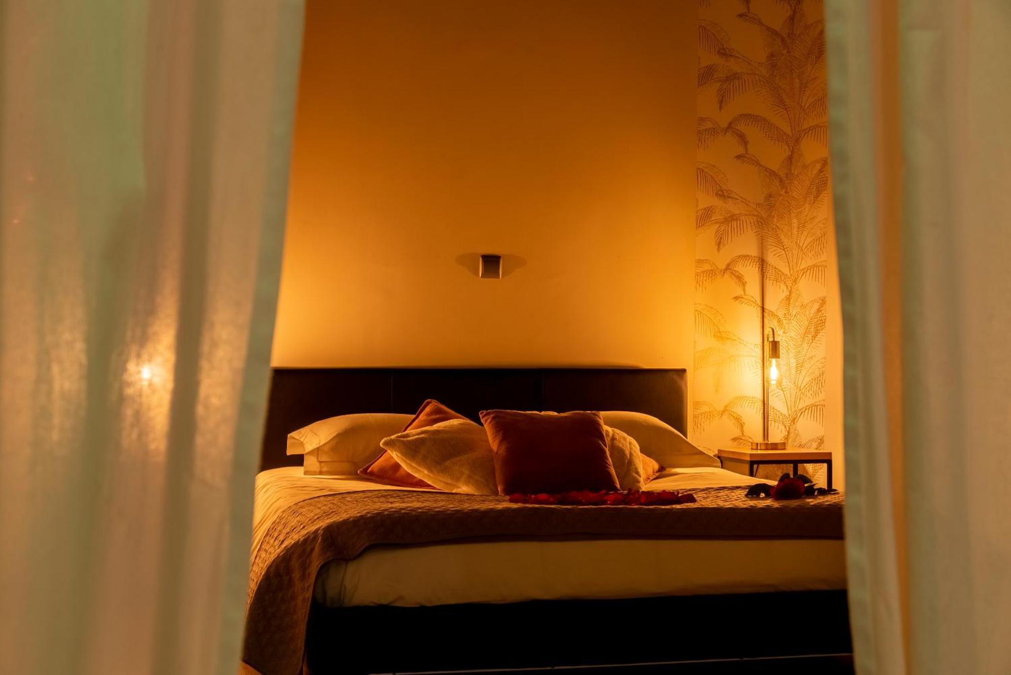 Suite And Spa 21 Dijon Eksteriør bilde