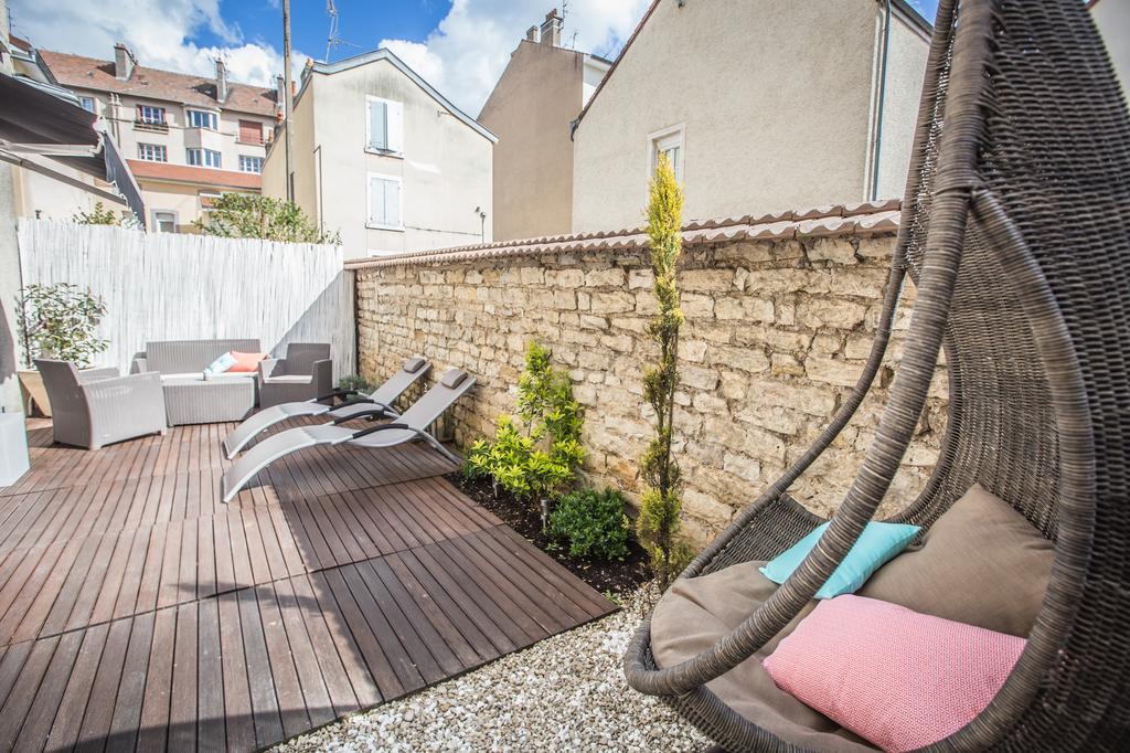 Suite And Spa 21 Dijon Eksteriør bilde